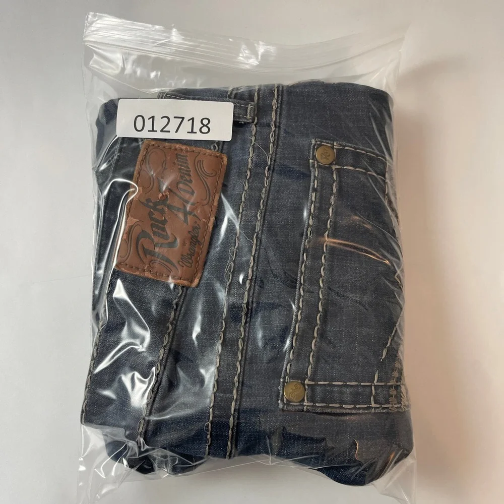 Wrangler Rock 47 Jeans Mens 33x36 Blue Denim Slim Straight Cowboy Rodeo Ranch
